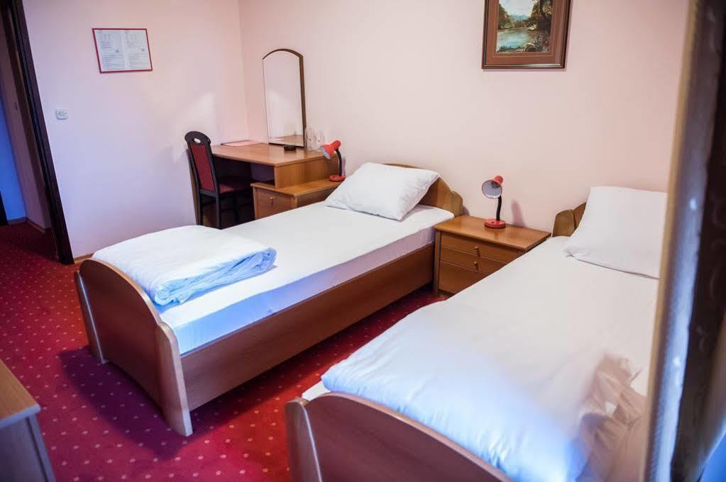 זאגרב Hotel Europa מראה חיצוני תמונה