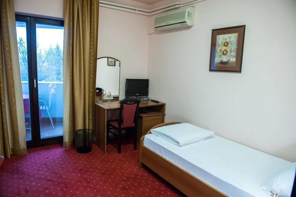 זאגרב Hotel Europa מראה חיצוני תמונה